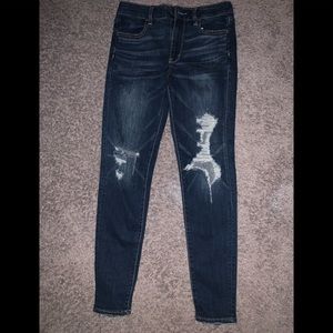American Eagle - Size 8 High Waisted Ripped jeans